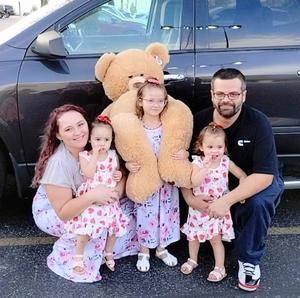 Meet your Posher, Harley